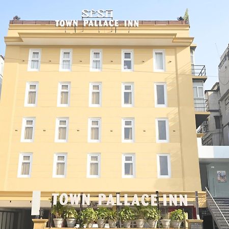 Hotel Town Grand Patel Nagar Nova Deli Exterior foto
